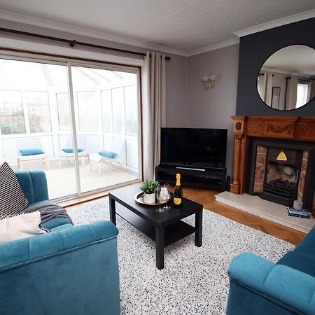 Becky'S Bungalow By Ty Sa -Spacious 4 Bed Bungalow Кардіфф Екстер'єр фото